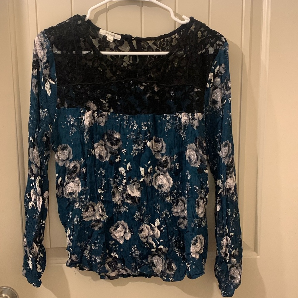 Maurice’s Floral Lace Blouse